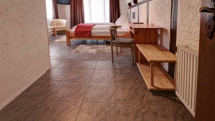 Hotel Zur Post Ochsendorf Koenigslutter am Elm Luaran gambar